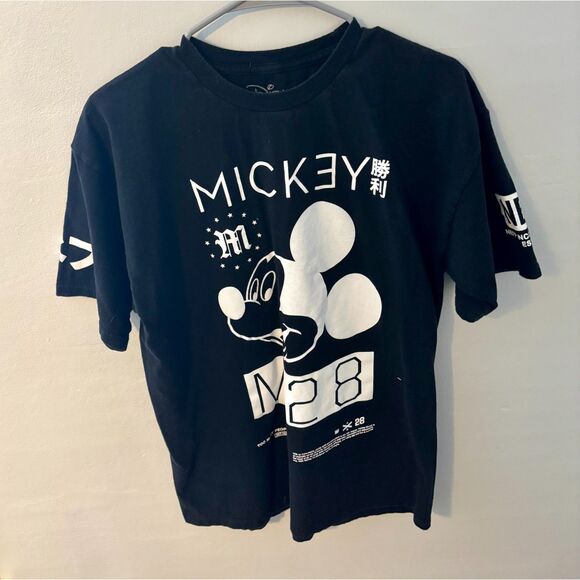 Disney Collection by Neff Mickey Mouse M28 Black Graphic T‑Shirt Men’s Large Tee - Picture 2 of 5